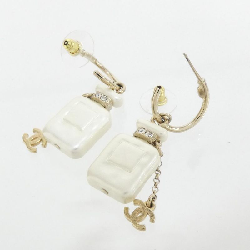 Chanel Ab8468 Earrings