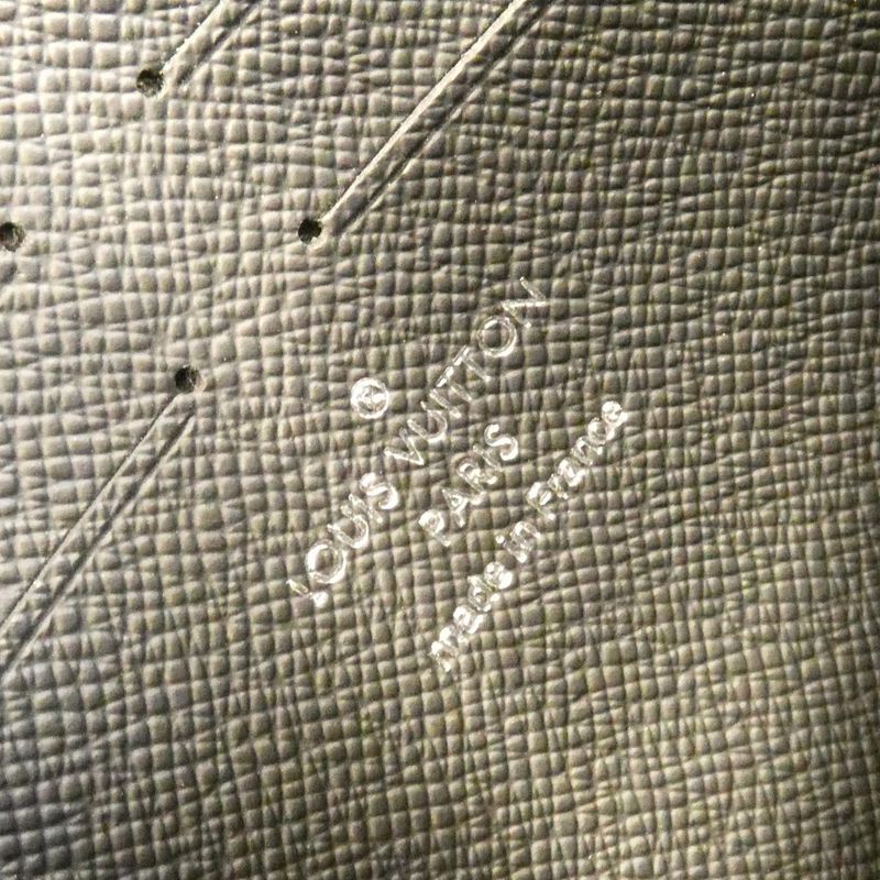 Louis Vuitton Monogram Split Pochette Voyage MM M63039 Bag