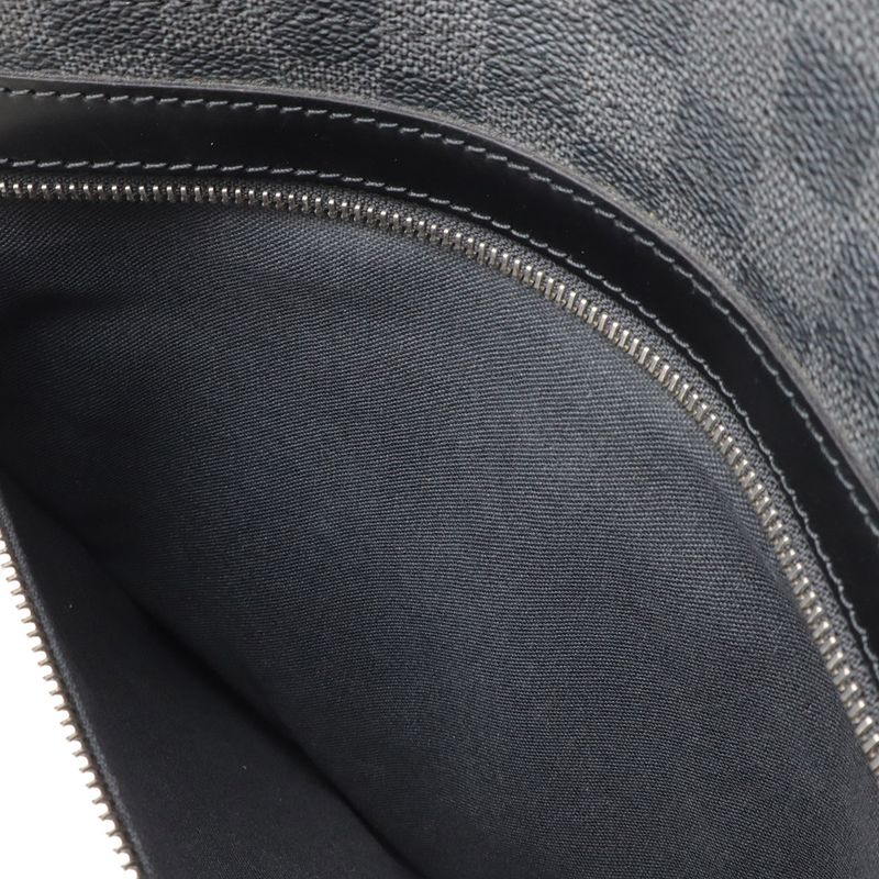 Louis Vuitton Damier Graphite Daniel MM Messenger Bag Shoulder Bag Crossbody