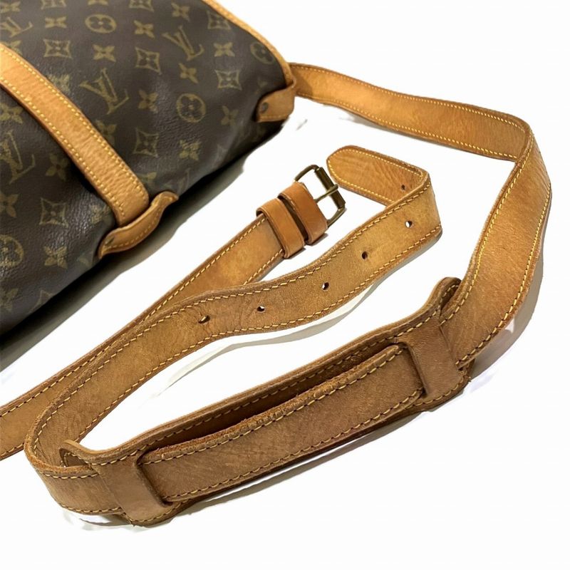Louis Vuitton Saumur 35 Monogram Shoulder Bag Canvas M42254 Women's
