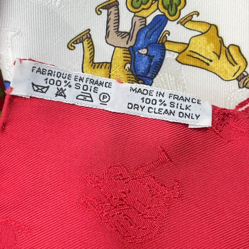 HERMES Carre 90 Large Scarf Silk Joies D'hiver Winter Fun Red Box Included