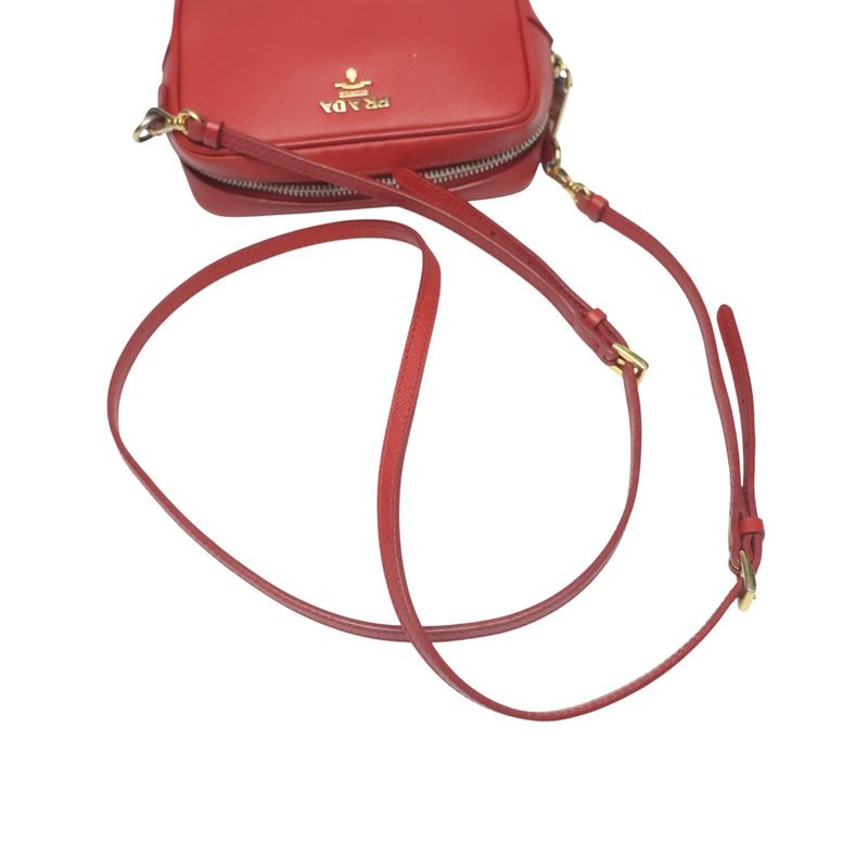 PRADA 1n1674 Camera Shoulder Bag Vitello Phoenix Shoulder Bag PRADA Red