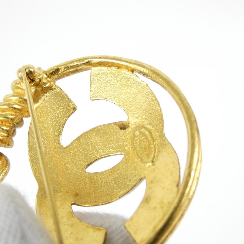 Vintage CHANEL Brooch