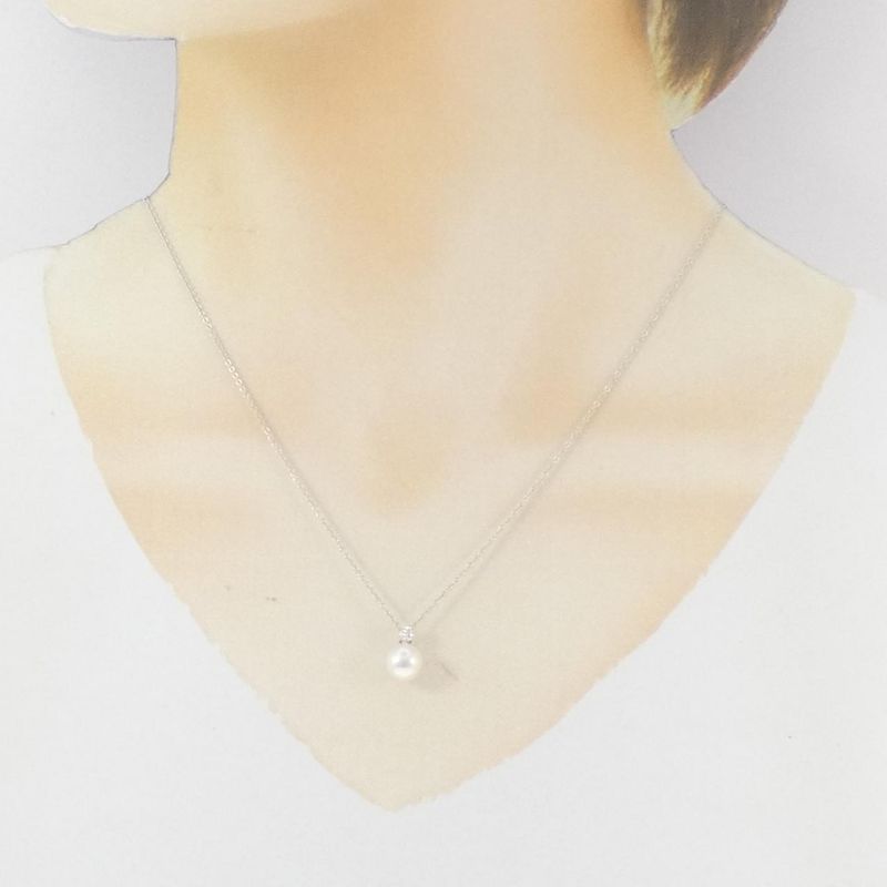 Tiffany & Co Signature- Pearl Necklace 7.3mm