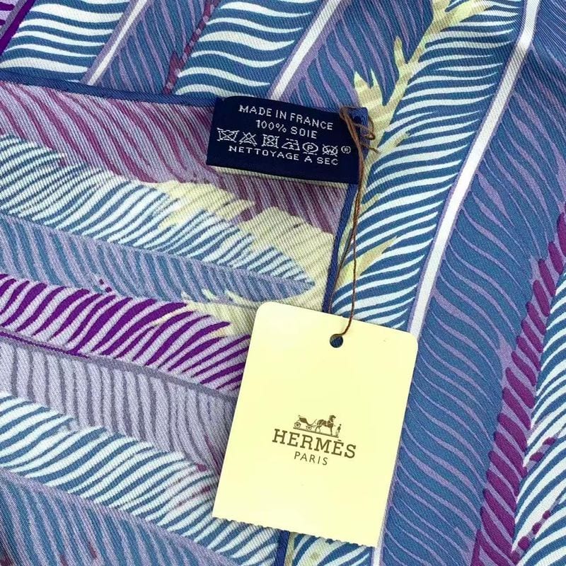 Unused HERMES Carre 90 Scarf Silk Jaguar Quetzal Jaguar Quetzal Multicolor