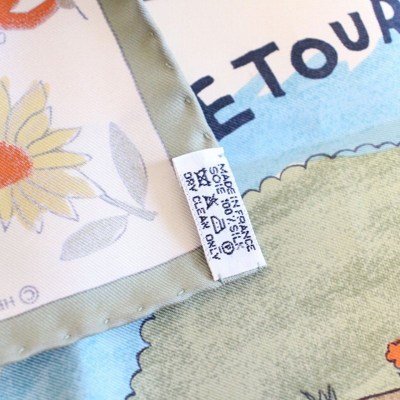 Hermes Carre 45 Scarf Gavroche Return to Green Silk