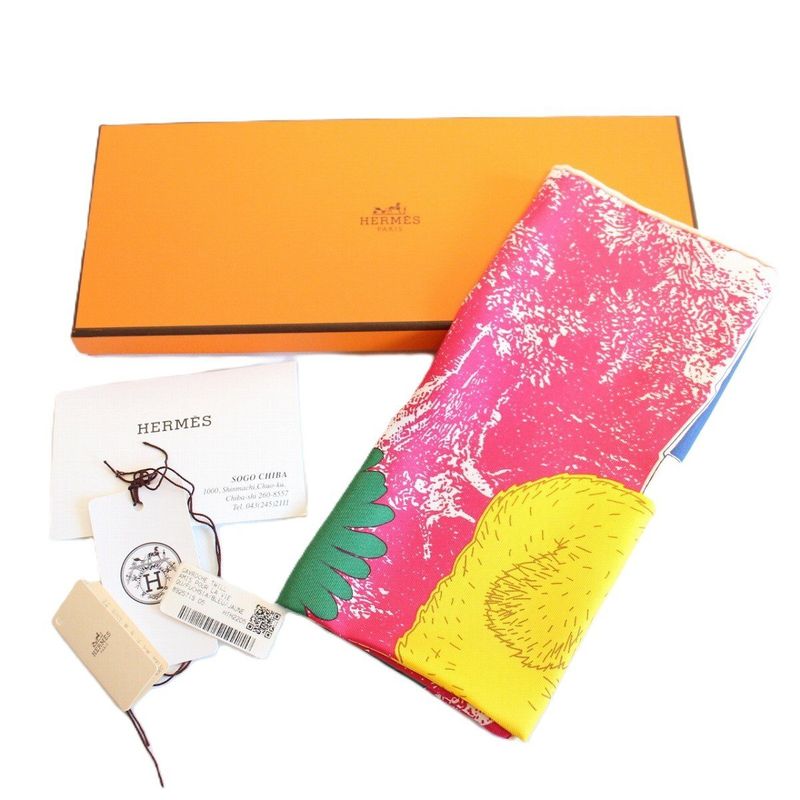 Hermes Carre 45 Scarf Gavroche Lifetime Friend Silk Pink