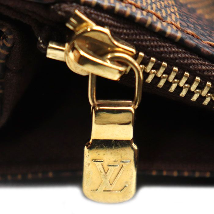 Louis Vuitton Hippo Boble Tote Damier