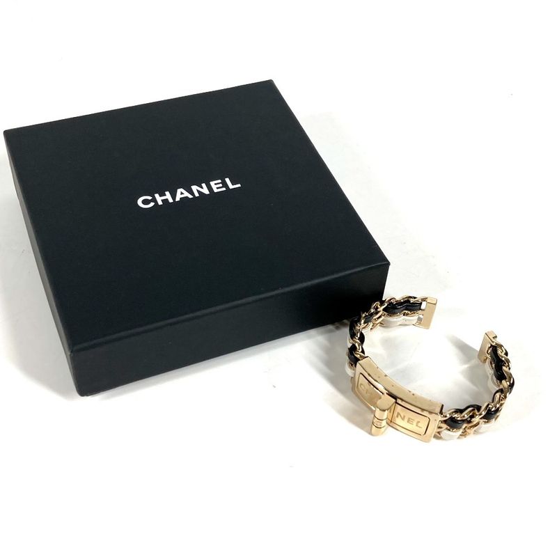 Chanel Bangle CC Logo Chain Metal Black