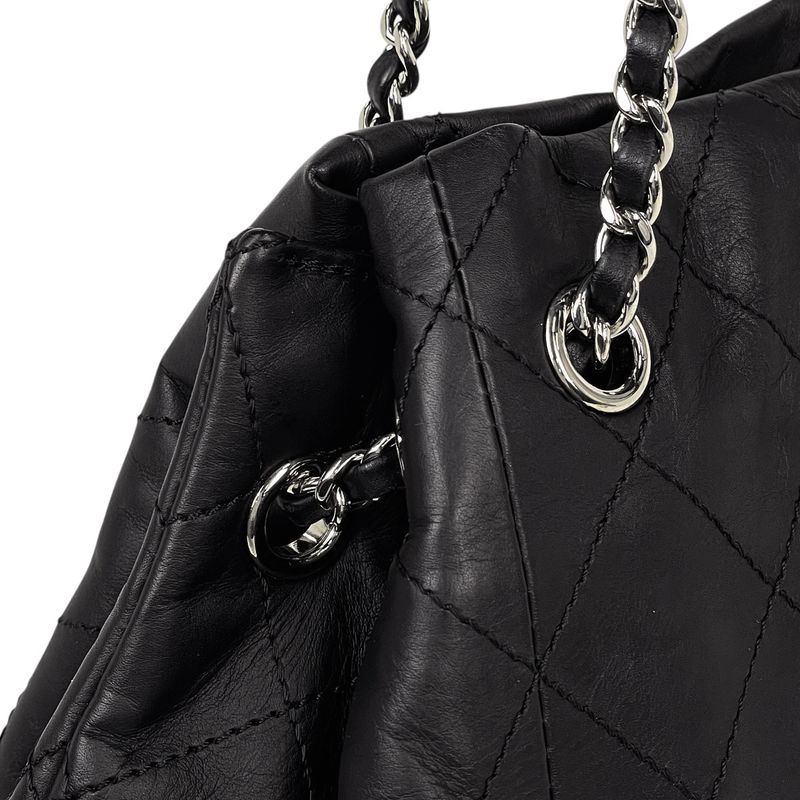 Chanel CC Logo Chain Shoulder Bag Quilted Leather Navy