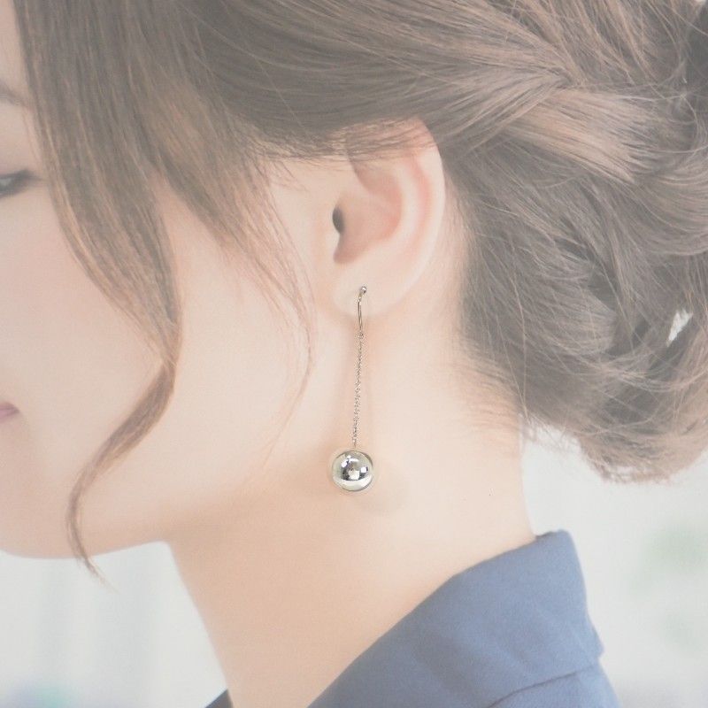 Tiffany & Co. Ball Earrings Hook Chain