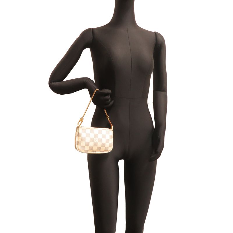 Louis Vuitton Pouch Leather White
