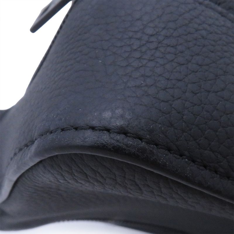 Louis Vuitton Shoulder Bag Grain Calf Leather LV Aerogram Alpha Wearable Wallet Noir Black