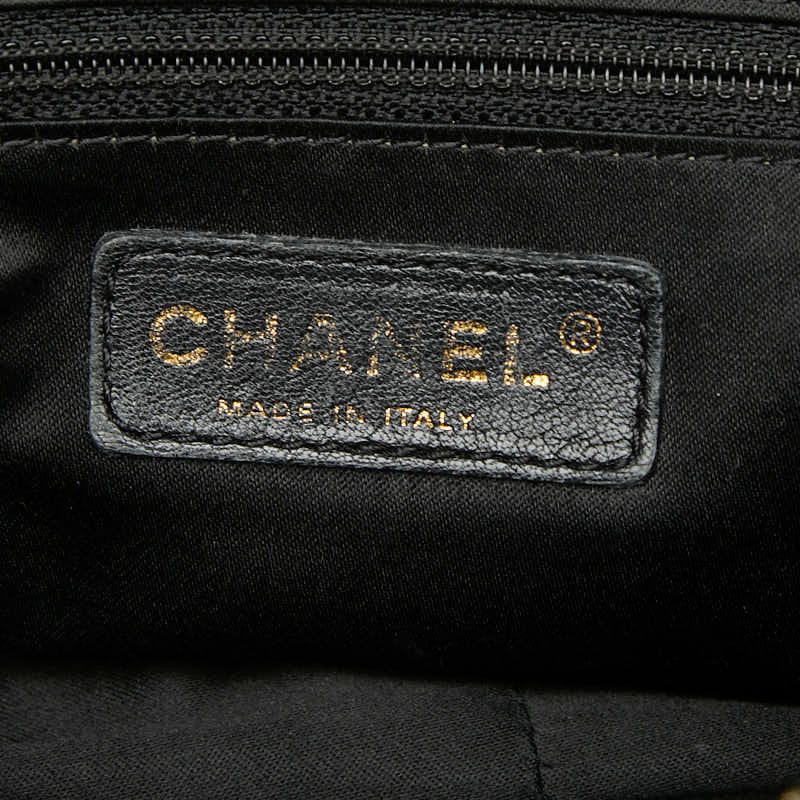 Chanel CC Logo Quilted Chain Shoulder Bag Black Caviar Leather
