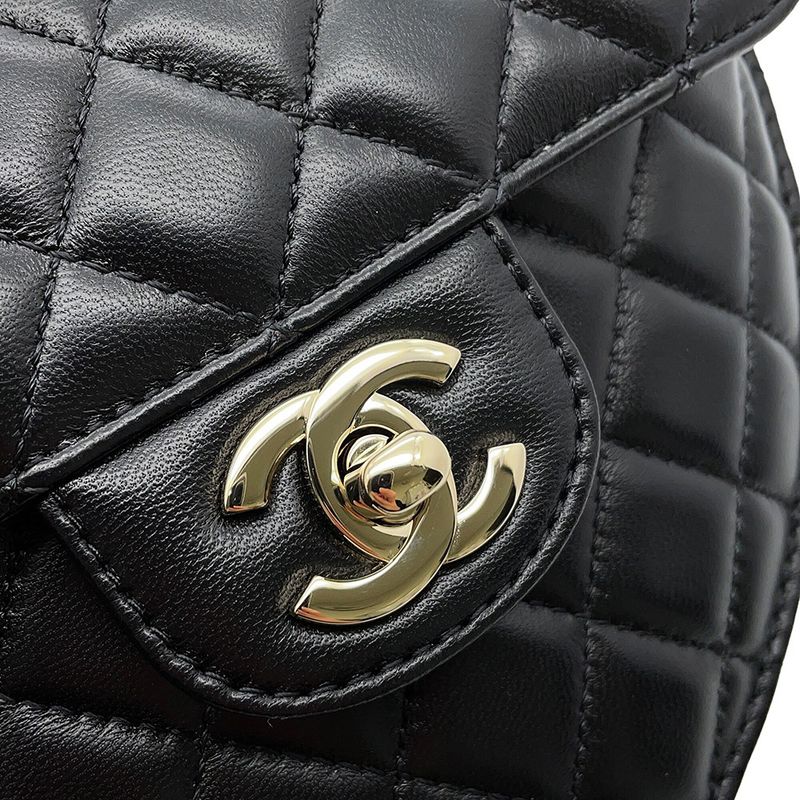 Chanel Chain Shoulder Bag Quilted Heart