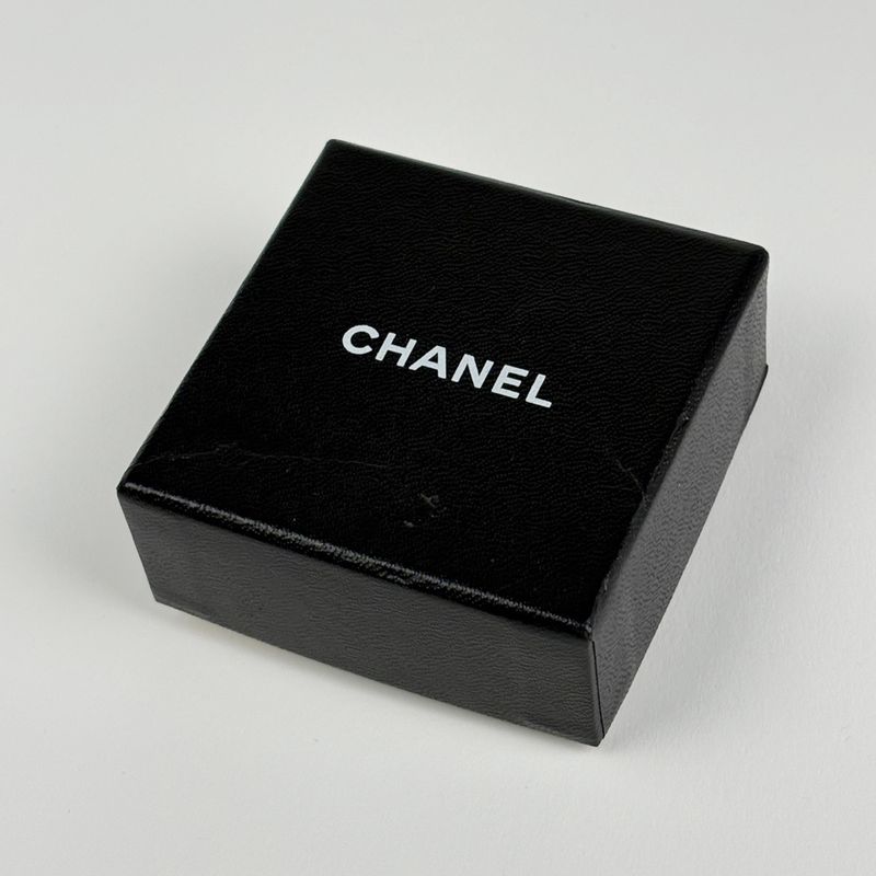 Chanel CC Logo Necklace Quilted Gold Plated