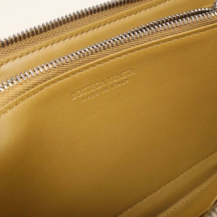 Bottega Veneta Zip Around Wallet Intrecciato