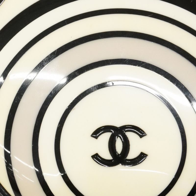 Chanel Shoulder Bag Ivory Black Silver