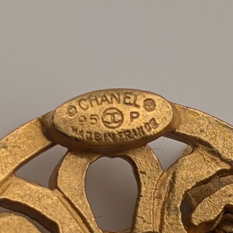 Chanel Earrings CC Logo Gold Fringe Swing Single Ear