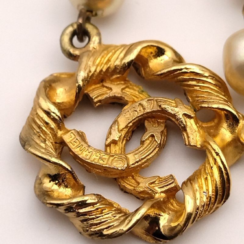 Chanel Gold Faux Pearl CC Logo Necklace Vintage