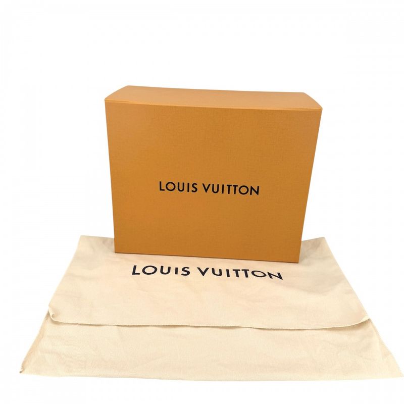 Louis Vuitton 2-Way on the Go MM Tote