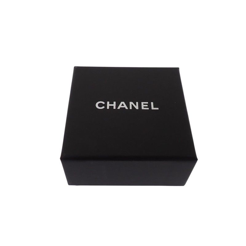 Chanel CC Logo Earrings Metal White Gold — view 9