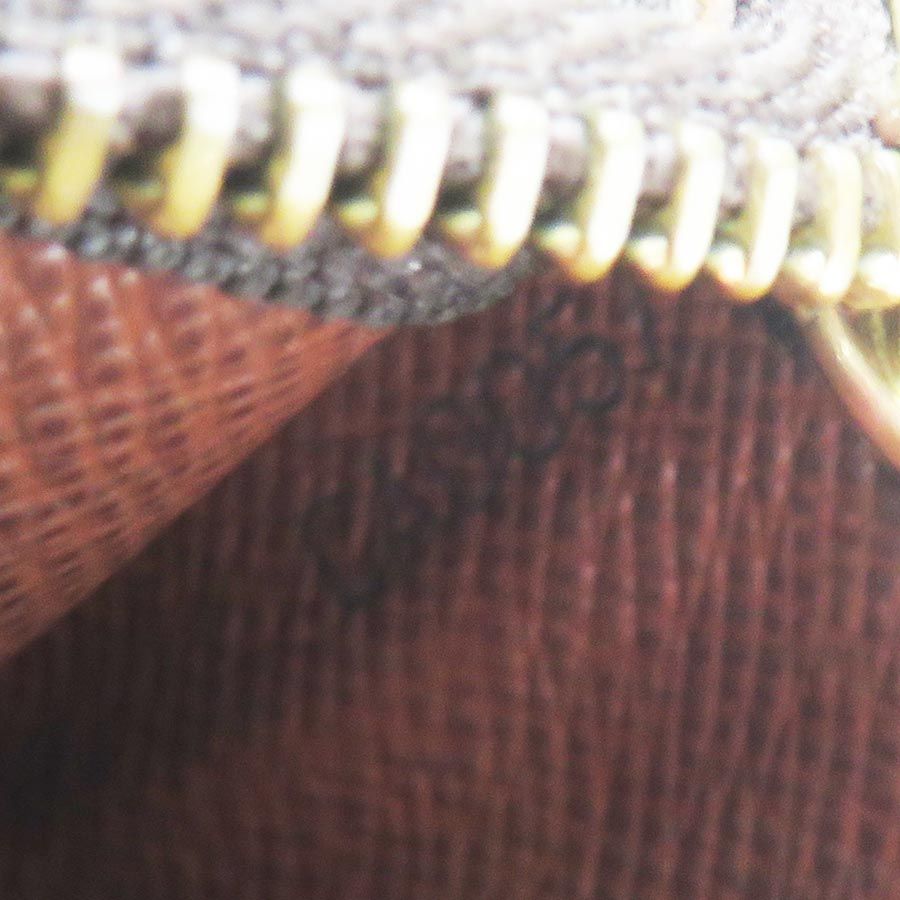 Louis Vuitton Key Case Monogram Pochette Cles Holder — view 8