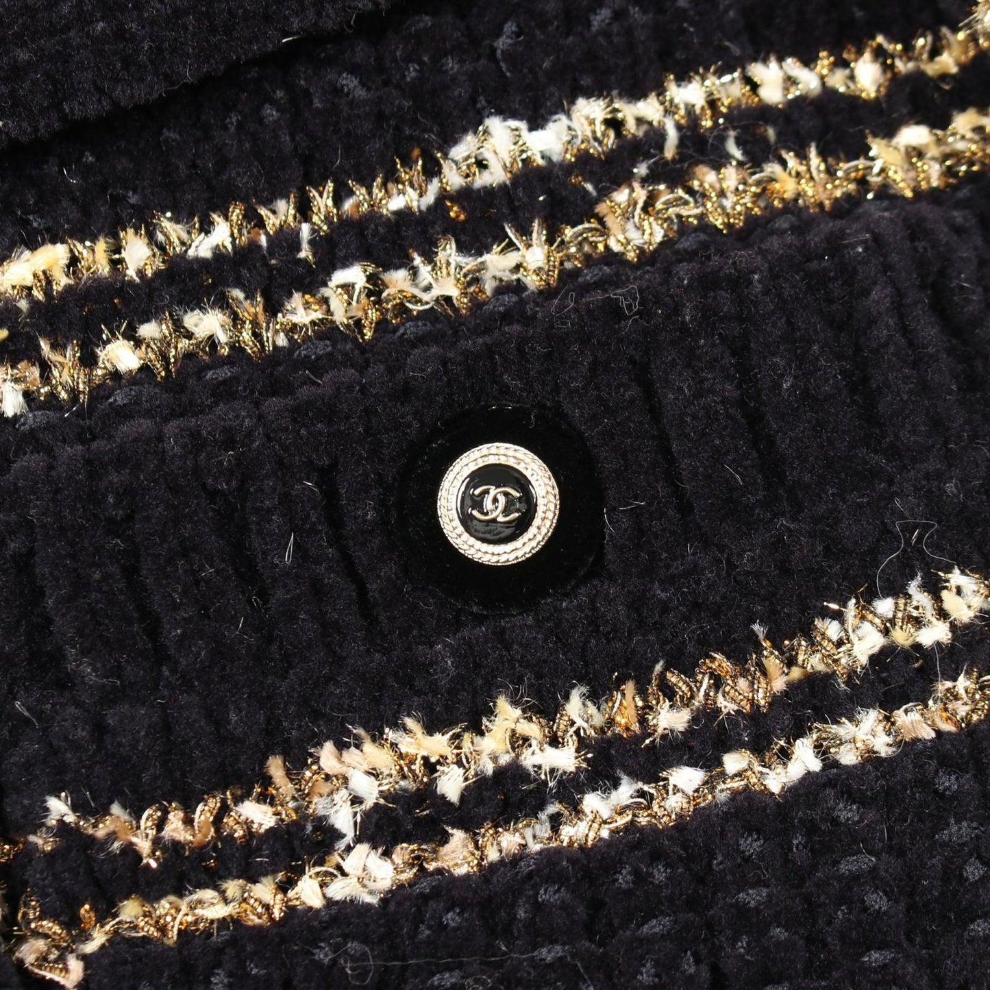 Chanel CC Logo Button Knit Wool Coat Navy White — view 8