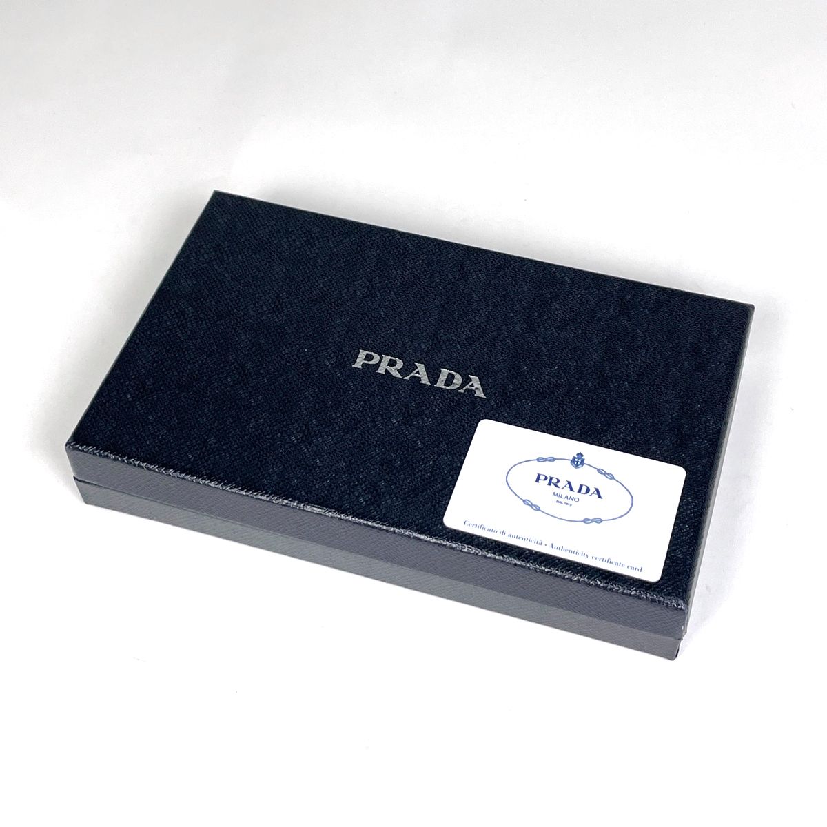 Prada Logo Chain Wallet Leather Green — view 7