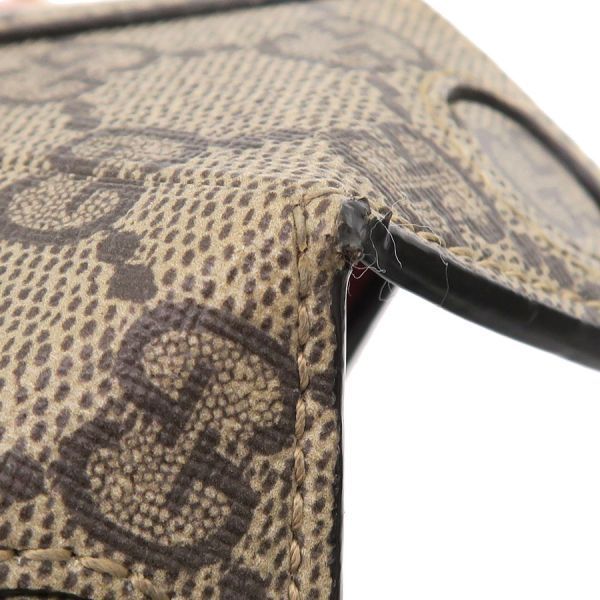 Gucci GG Supreme Chain Shoulder Bag — view 8