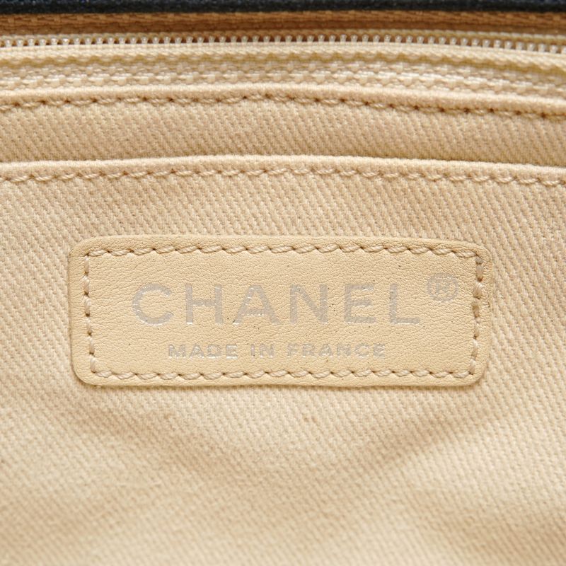 Chanel Shoulder Bag Quilted Canvas CC Logo Flap Chain