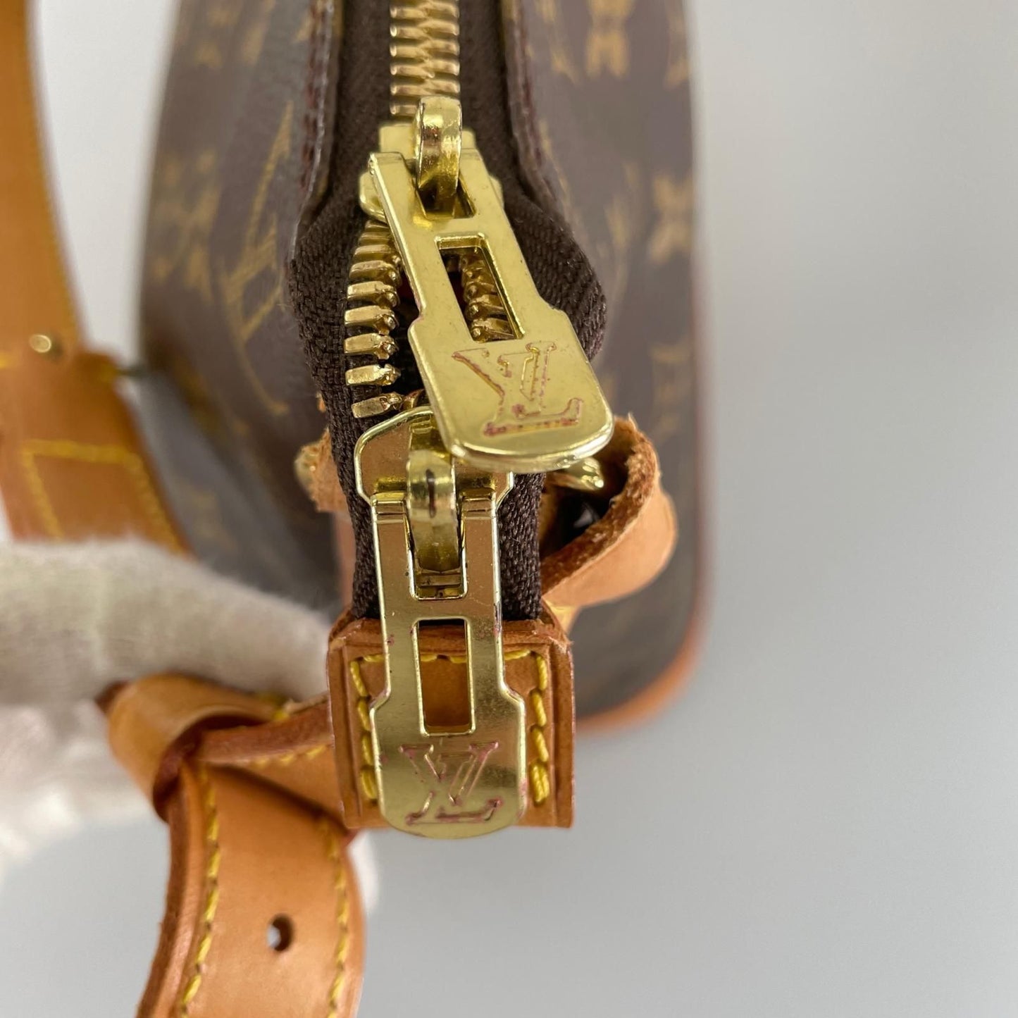 Louis Vuitton Amfar Three Shoulder Bag Monogram Canvas Brown Sharon Stone — view 8