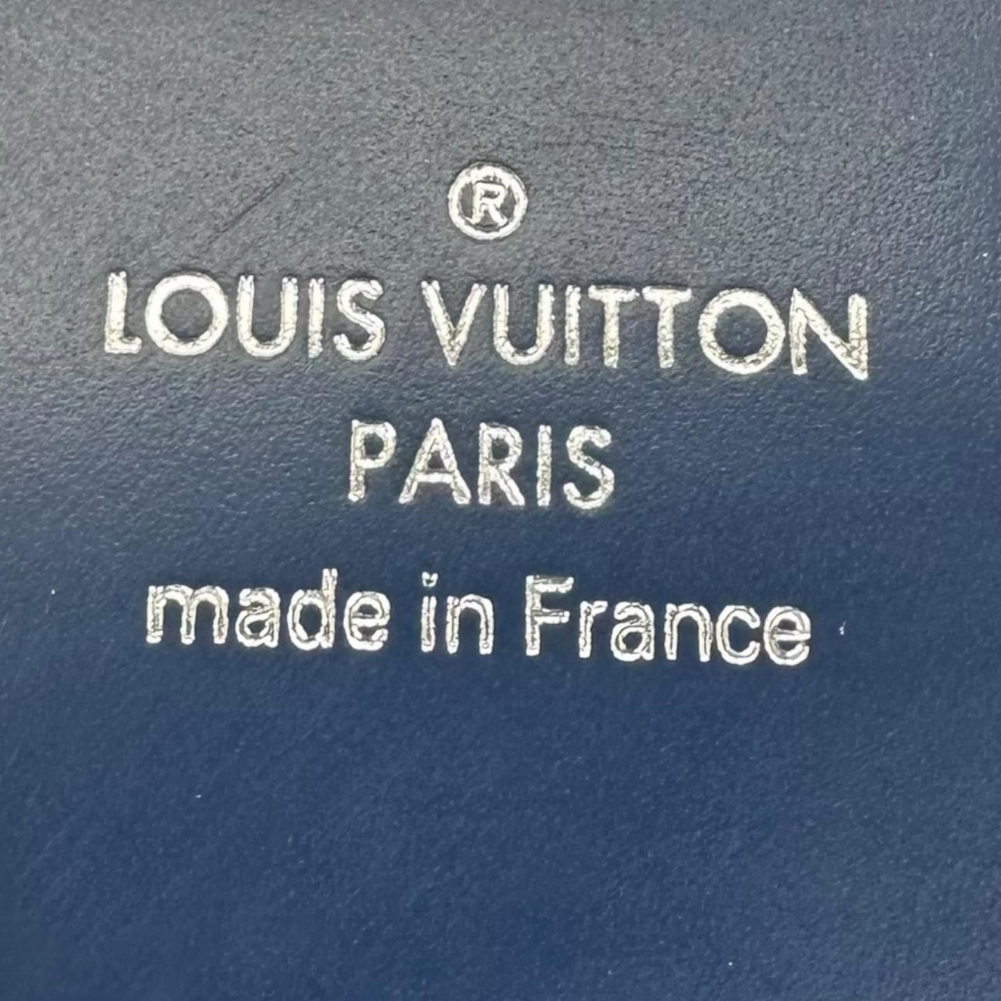 Louis Vuitton Eden PM Shoulder Bag Epi Leather Blue — view 8