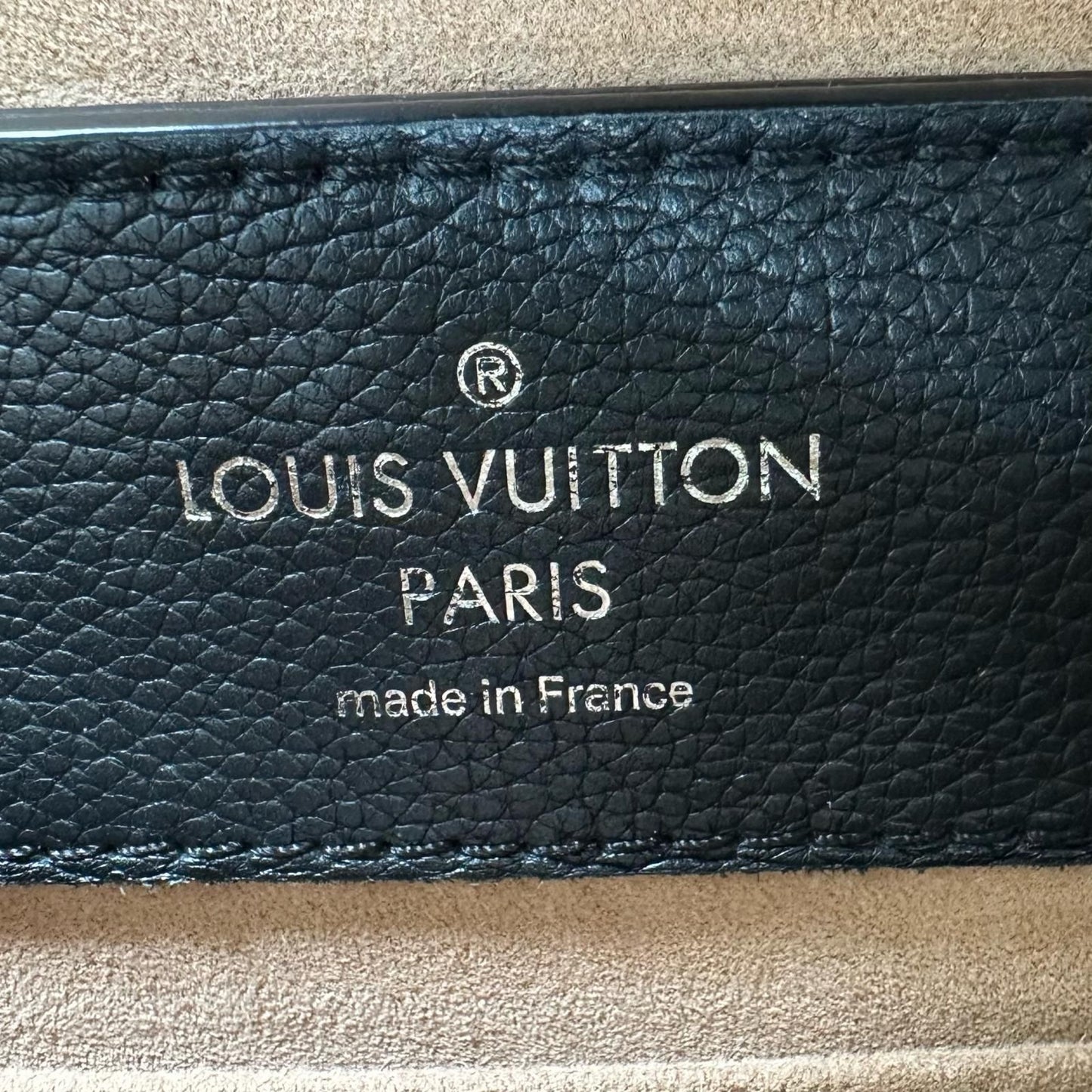 Louis Vuitton Lockme Eva BB Handbag Leather Navy 2-Way — view 8