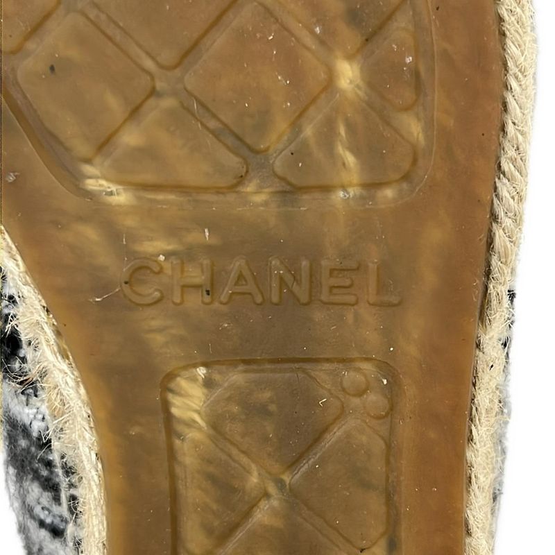 Chanel Slip Ons Black White CC Logo Espadrille X