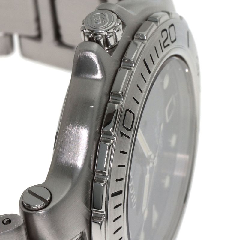 Gucci Diver Watch SS