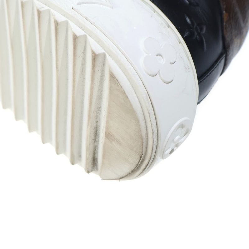 Louis Vuitton Time Out Sneaker