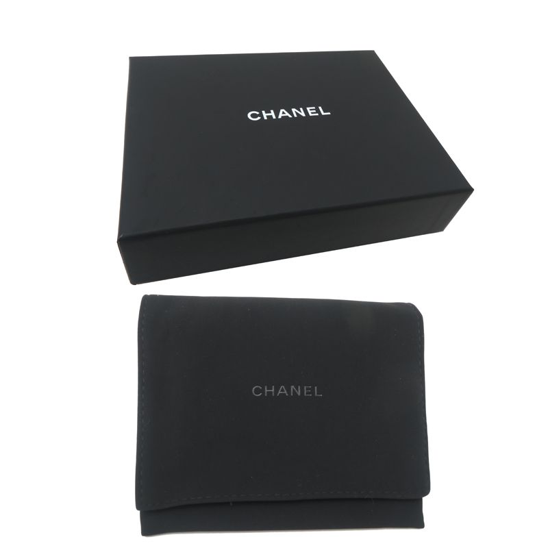 Chanel Trifold Wallet Wallets White