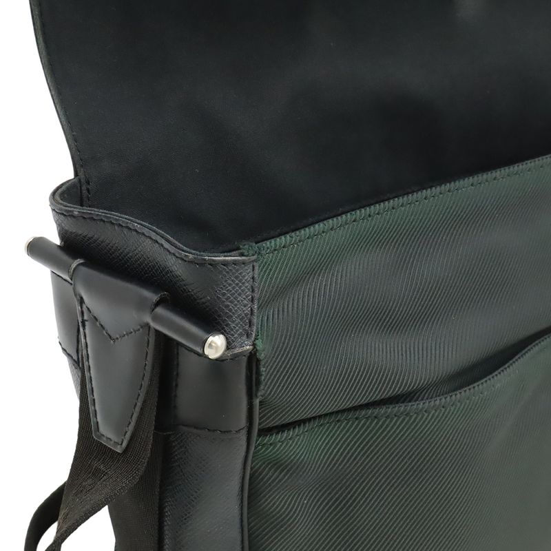 Louis Vuitton Taiga Shoulder Bag Leather Canvas Ardoise Black