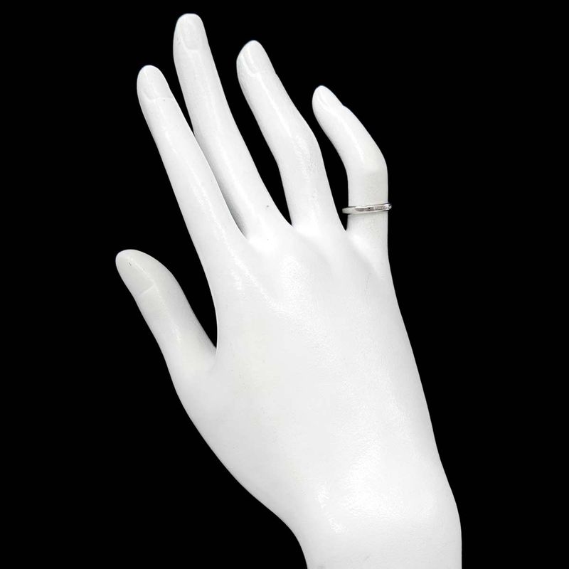 Van Cleef & Arpels Tendrement 47 Ring Width Pt Platinum