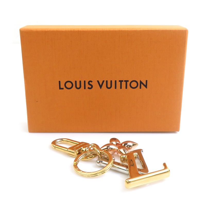 Louis Vuitton Key Ring Charm Porte Cles LV New Wave