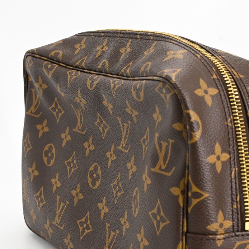 Louis Vuitton Pouch Trousse Toilet 28
