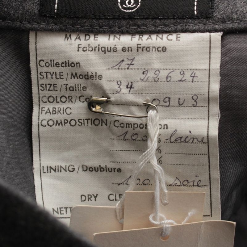 Chanel Wool Vintage Coco Button Skirt Gray 34