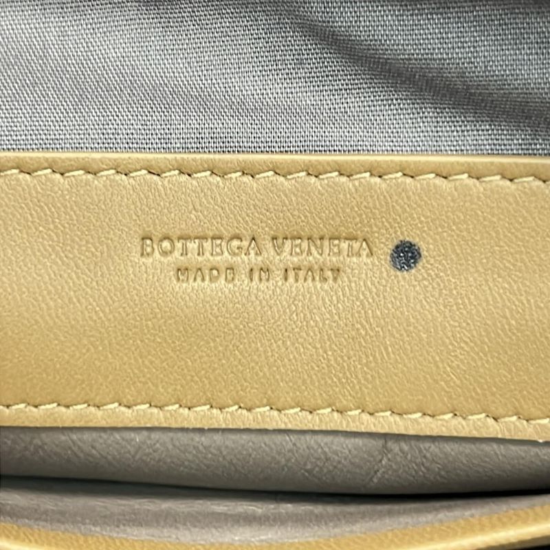 Bottega Veneta Clutch Intrecciato Light Brown Pink Leather