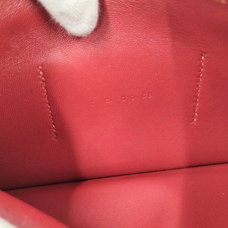 Hermes Dogon GM Bifold Wallet Leather Red