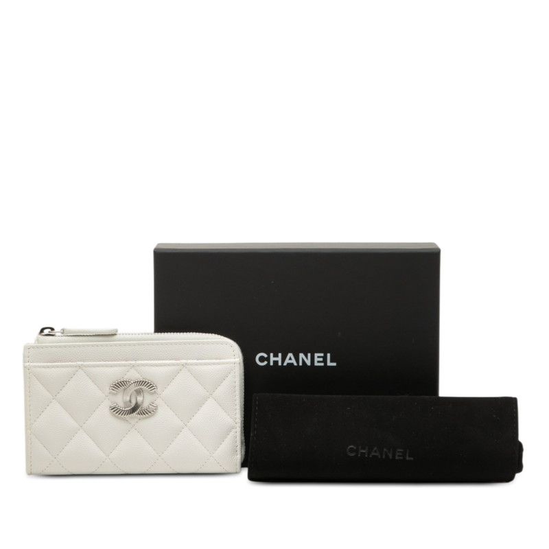 Chanel CC Logo Quilted Card Case Coin Fragment White Caviar Leather