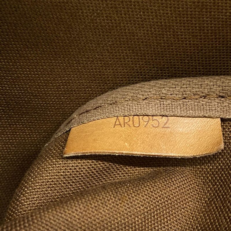 Louis Vuitton Shoulder Bag Monogram Saumur 35