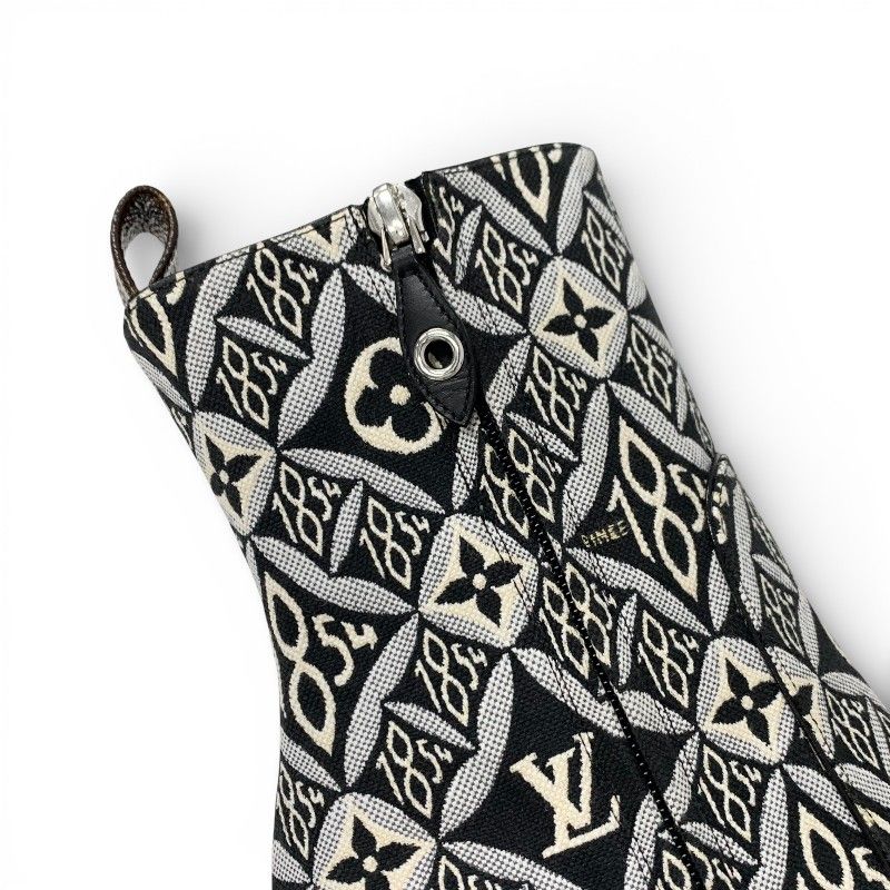 Louis Vuitton Silhouette Line Monogram Boots Short Shoes Fabric Black White
