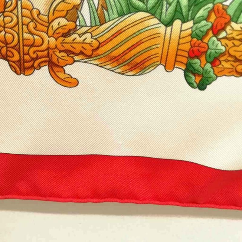 Hermes Lematin Neuf New Morning Carre 90 Large Scarf White Red