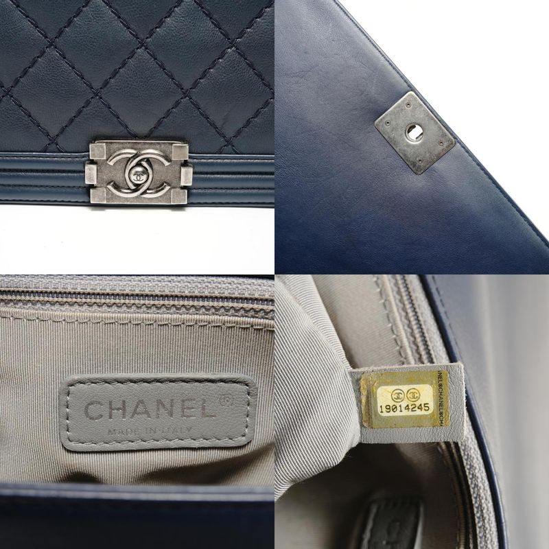 Chanel Shoulder Bag No 19